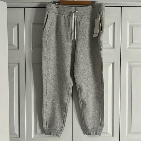 Scuba Joggers - Picture 6 of 7